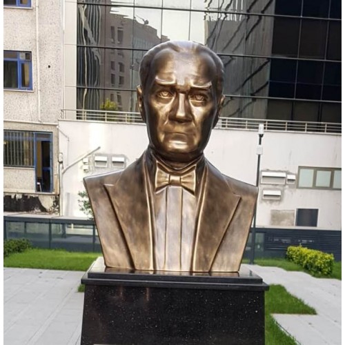 Atatürk Büstü 80 cm Kapalı Poliüretan